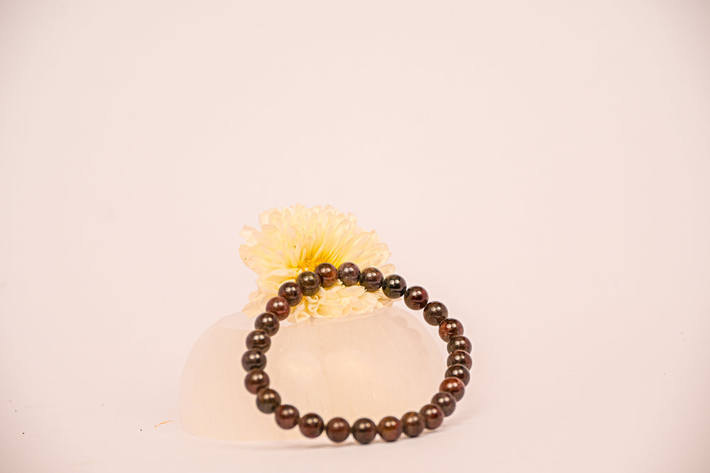 Kalavati Agate Bronze Glow Beaded  Bracelet