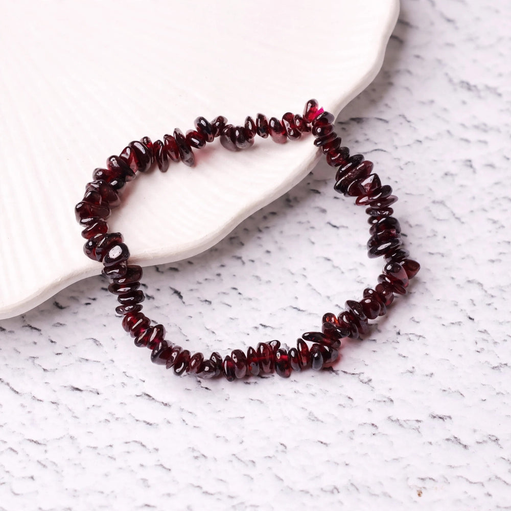 Kalavati Agate Natural Garnet Chips Bracelet